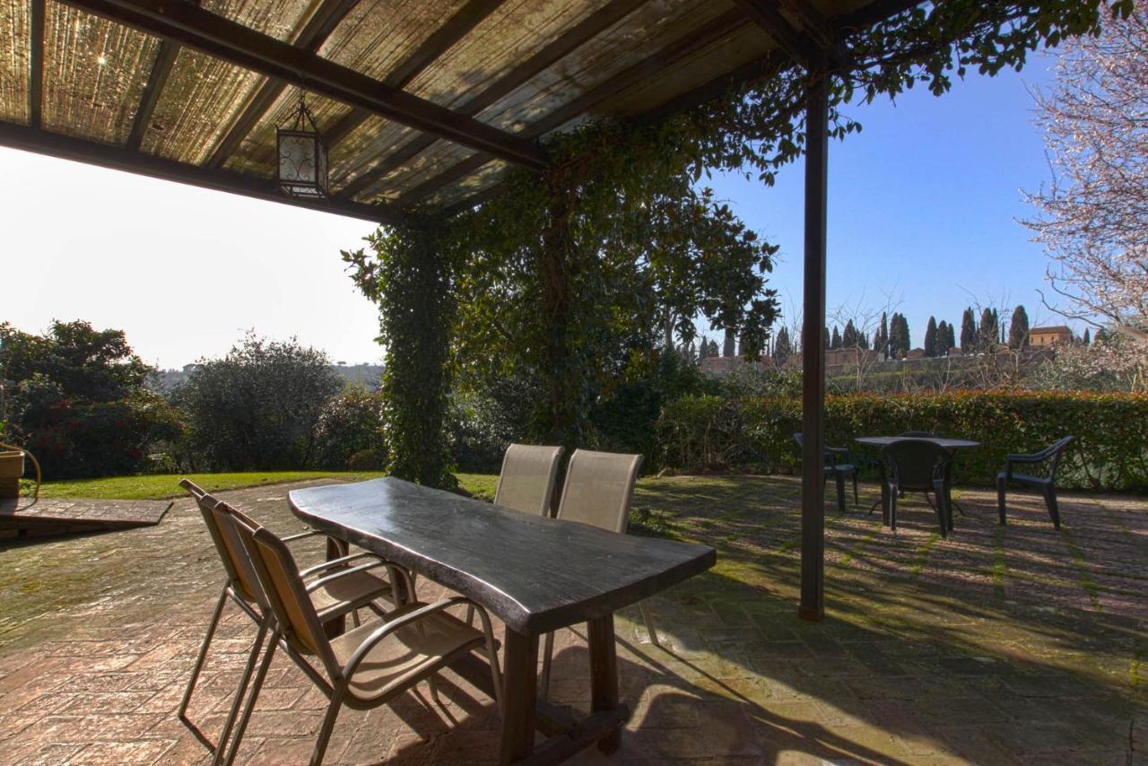 דירות סיינה Il Giardino Del Giuggiolo מראה חיצוני תמונה
